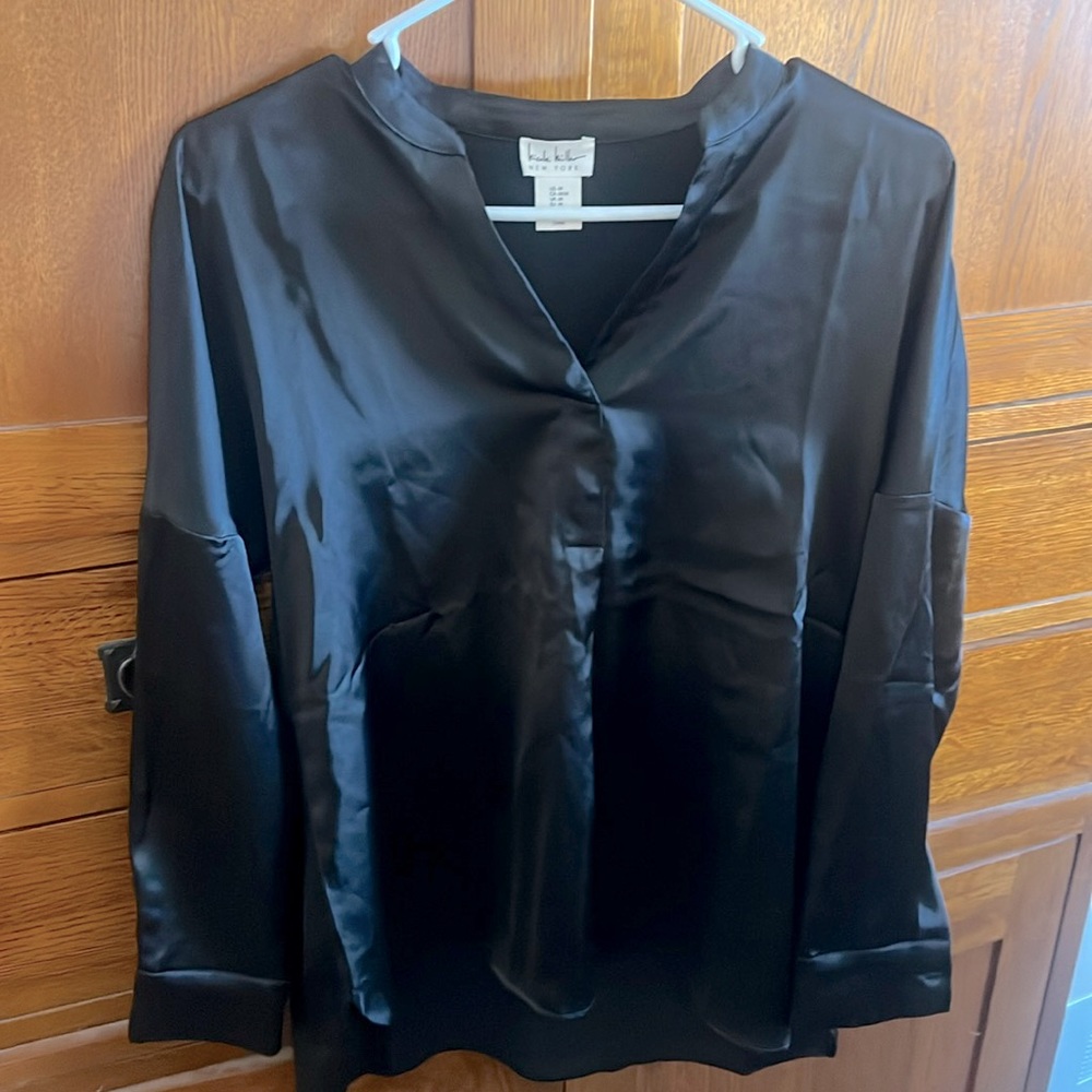 Nicole Miller three quarter sleeve satin blouse, size M, Black. EUC.